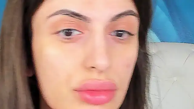 Snapshot of SkinnyDolly chatting on 15, 5, 2026 SkinnyDolly online show from 15, 5, 2026