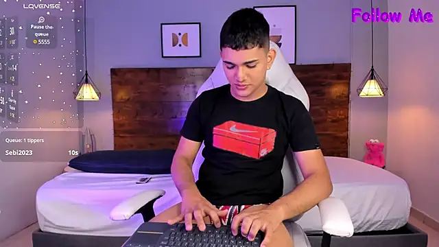 Snapshot of ander_deimond_ chatting on 11, 2, 2025 ander deimond  online show from 11, 2, 2025