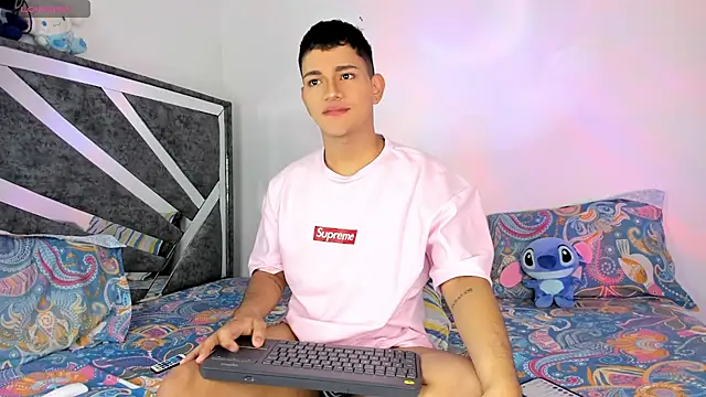 Snapshot of ander_deimond_ chatting on 14, 2, 2025 ander deimond  online show from 14, 2, 2025