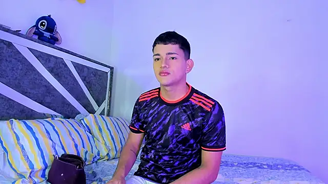 Snapshot of ander_deimond_ chatting on 3, 3, 2025 ander deimond  online show from 3, 3, 2025