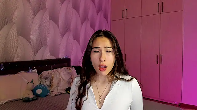 Snapshot of Bambiii_bby chatting on 7, 12, 2024 Bambiii bby online show from 7, 12, 2024