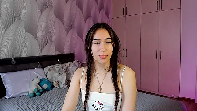 Snapshot of Bambiii_bby chatting on 10, 12, 2024 Bambiii bby online show from 10, 12, 2024