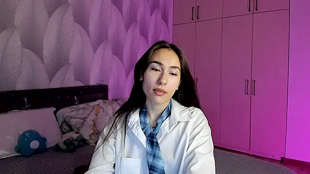 Snapshot of Bambiii_bby chatting on 12, 12, 2024 Bambiii bby online show from 12, 12, 2024