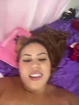 Snapshot of lariic chatting on 23, 1, 2025 lariic online show from 23, 1, 2025