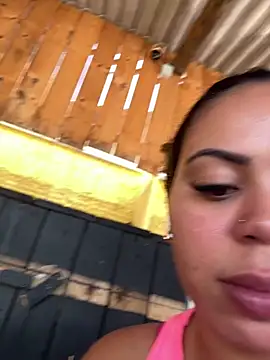 lariic online show from 4, 3, 2026