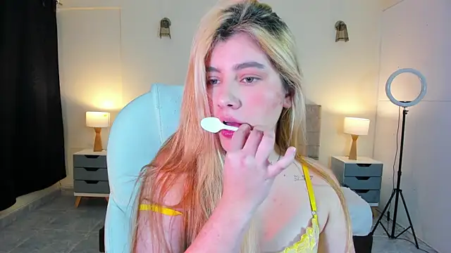 ARITOO  online show from 14, 12, 2024