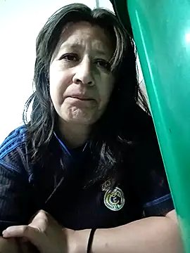 carolina linarez69 online show from 15, 5, 2026