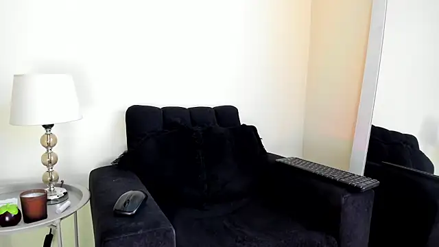 Snapshot of its__angelica_ chatting on 3, 5, 2026 its angelica online show from 3, 5, 2026