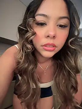 tuckersabrina online show from 9, 1, 2026