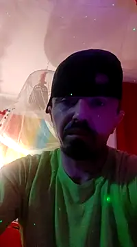 Snapshot of HungJonny99 chatting on 3, 3, 2025 HungJonny99 online show from 3, 3, 2025