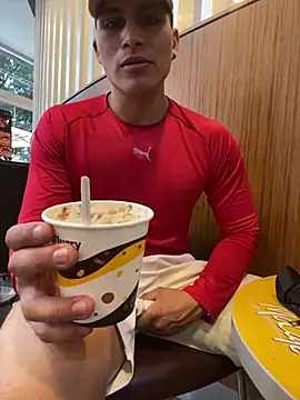 Snapshot of dantedesirexx chatting on 6, 3, 2025 dantedesirexx online show from 6, 3, 2025