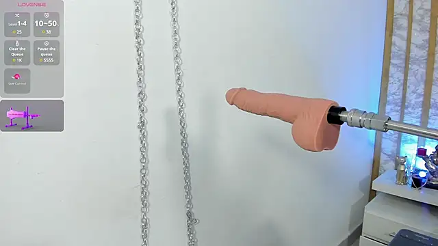 caroline jensen18 online show from 1, 3, 2025