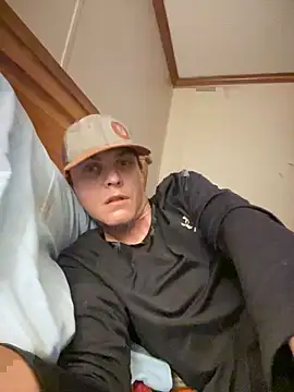 Snapshot of devinshd chatting on 6, 1, 2025 devinshd online show from 6, 1, 2025