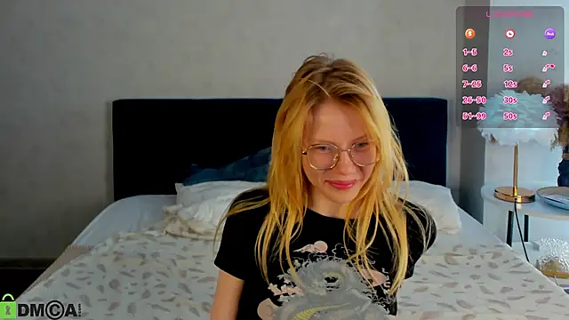 Snapshot of Esme_Runn chatting on 21, 5, 2026 Esme Runn online show from 21, 5, 2026