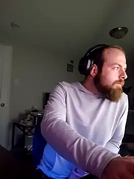 SirYummy18 online show from 8, 12, 2024