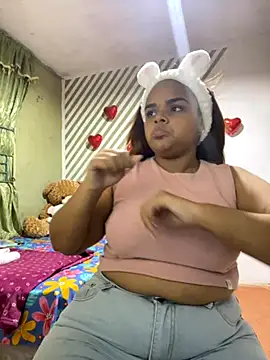 Evabigass online show from 19, 11, 2025