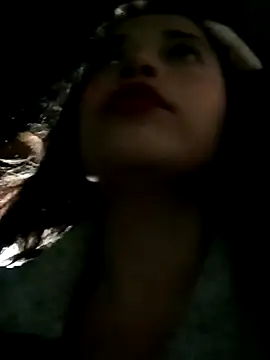 Elvishcassie  online show from 6, 2, 2025