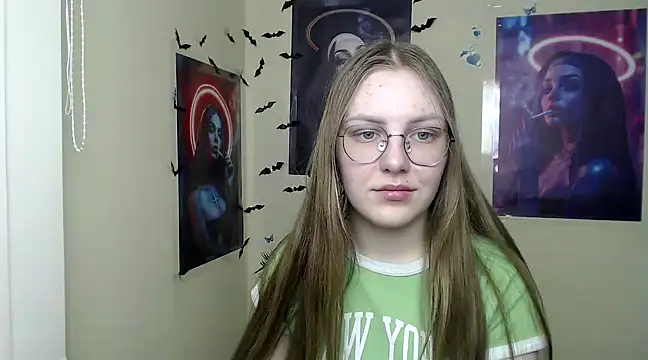 Snapshot of _AlMamiyy_ chatting on 15, 3, 2025  AlMamiyy  online show from 15, 3, 2025
