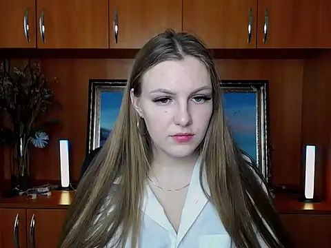 Snapshot of _AlMamiyy_ chatting on 12, 9, 2025  AlMamiyy  online show from 12, 9, 2025
