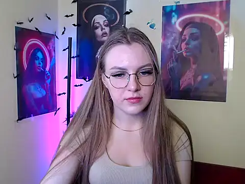 Snapshot of _AlMamiyy_ chatting on 16, 9, 2025  AlMamiyy  online show from 16, 9, 2025