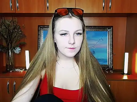 Snapshot of _AlMamiyy_ chatting on 22, 9, 2025  AlMamiyy  online show from 22, 9, 2025