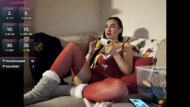 Snapshot of NorwaysElektraNeon chatting on 13, 12, 2025 NorwaysElektraNeon online show from 13, 12, 2025