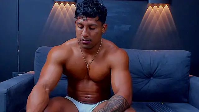 CallumMuscle online show from 4, 3, 2025