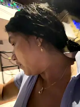 Snapshot of siri_duque chatting on 27, 11, 2025 siri duque online show from 27, 11, 2025