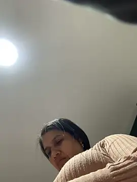 Snapshot of siri_duque chatting on 16, 12, 2025 siri duque online show from 16, 12, 2025