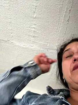 Snapshot of siri_duque chatting on 10, 1, 2026 siri duque online show from 10, 1, 2026