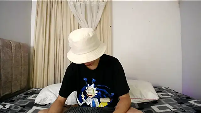 Yellowpokemon23 online show from 1, 4, 2026