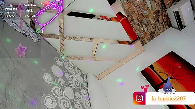 Snapshot of barbiedolls_x chatting on 4, 2, 2025 barbiedolls x online show from 4, 2, 2025