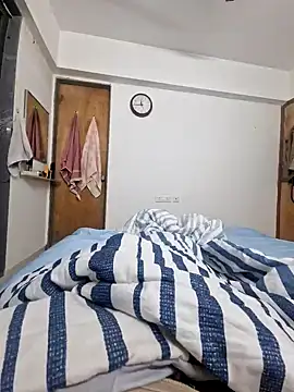 Snapshot of vivanpraj999 chatting on 5, 2, 2025 vivanpraj999 online show from 5, 2, 2025