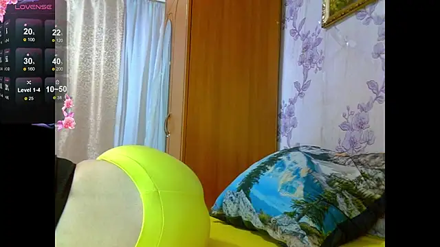 Snapshot of Aria__Dark chatting on 27, 10, 2025 Aria  Dark online show from 27, 10, 2025