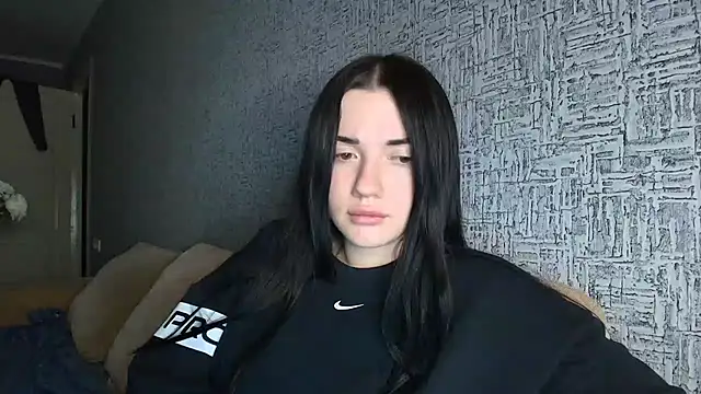 Liana diva online show from 16, 2, 2026