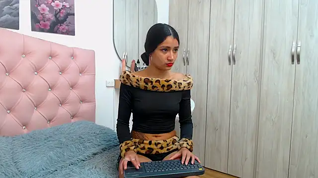 conni f00x online show from 7, 2, 2026