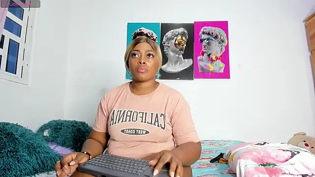 Lilybaudinx96 online show from 19, 12, 2025