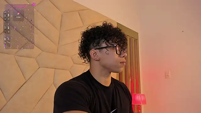 AkazaBoy  online show from 6, 11, 2025