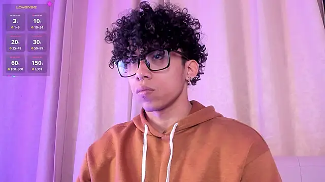 AkazaBoy  online show from 3, 4, 2026