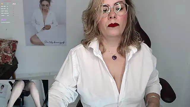 Serenay  online show from 20, 1, 2025