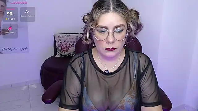 Serenay  online show from 13, 2, 2025