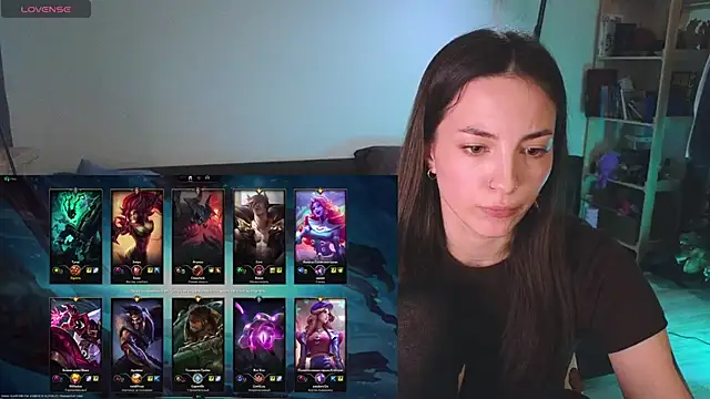 Snapshot of Space_X_Roxy_ chatting on 3, 3, 2025 Space X Roxy online show from 3, 3, 2025