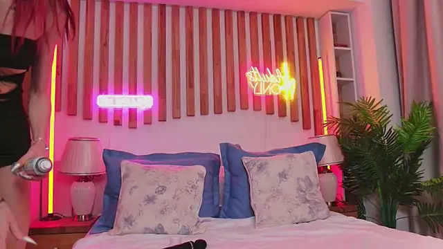 CassieFox  online show from 9, 1, 2026