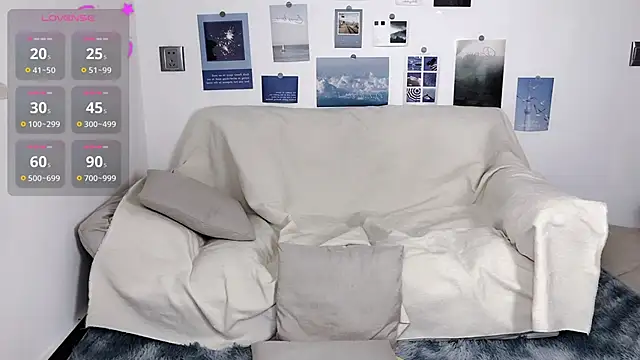 Snapshot of LiLiYbaby chatting on 21, 12, 2024 LiLiYbaby online show from 21, 12, 2024