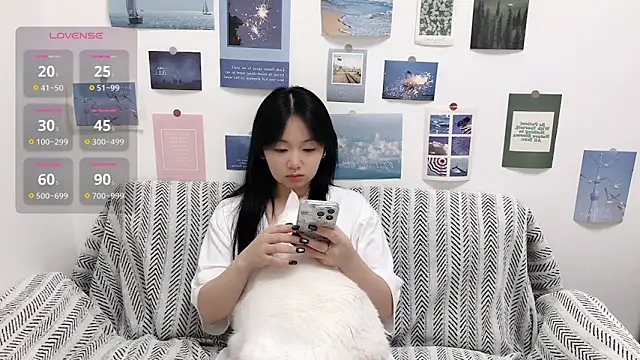 Snapshot of LiLiYbaby chatting on 16, 9, 2025 LiLiYbaby online show from 16, 9, 2025