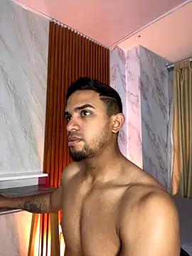 Snapshot of floriamANDjazmin chatting on 25, 9, 2025 floriamANDjazmin online show from 25, 9, 2025