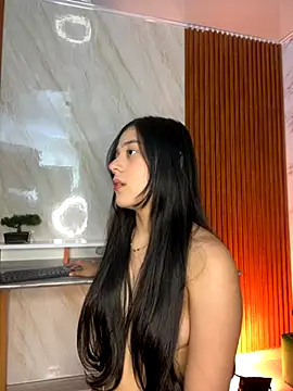 Snapshot of floriamANDjazmin chatting on 27, 9, 2025 floriamANDjazmin online show from 27, 9, 2025