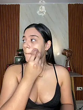 Snapshot of floriamANDjazmin chatting on 15, 7, 2026 floriamANDjazmin online show from 15, 7, 2026