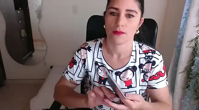 LUCY LI online show from 15, 12, 2024