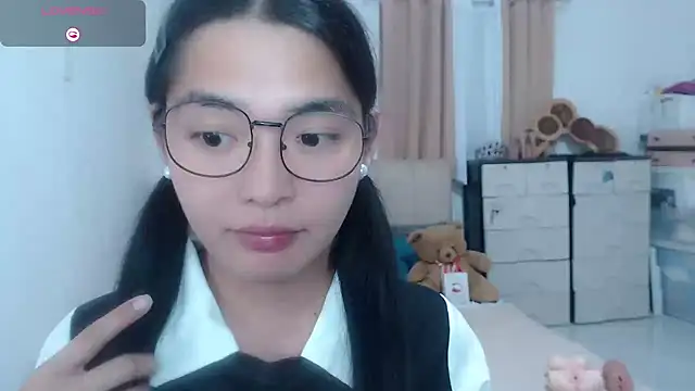 Snapshot of zhaviahale21 chatting on 28, 7, 2026 zhaviahale21 online show from 28, 7, 2026